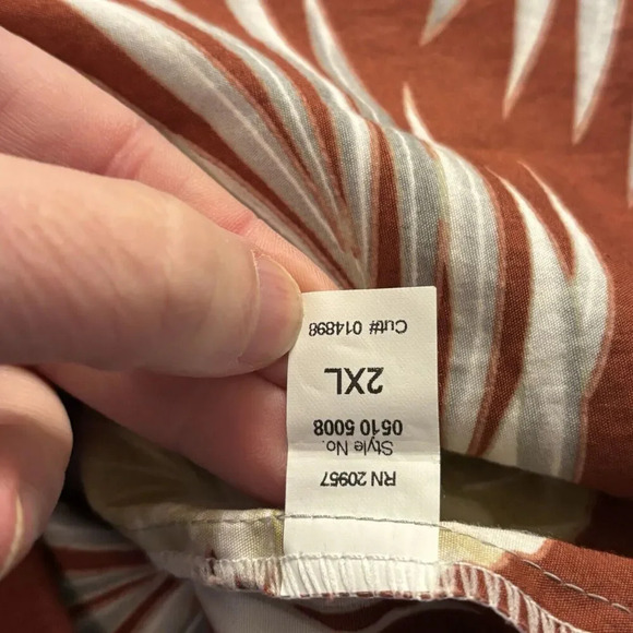 Cooke Street Hawaiian Shirt Mens Size 2XL Red Floral Button Up Short Sleeve - Picture 5 of 5